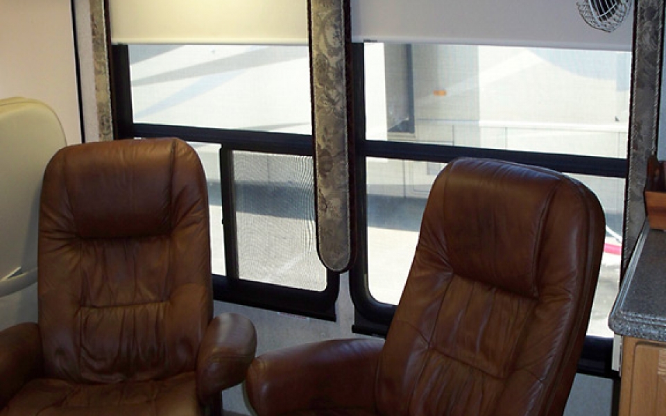 1-Chair_Window_Area